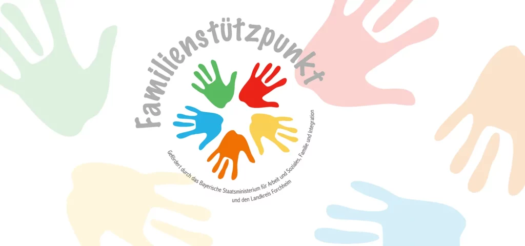 Logo des Familienstützpunkts mit bunten Handabdrücken.