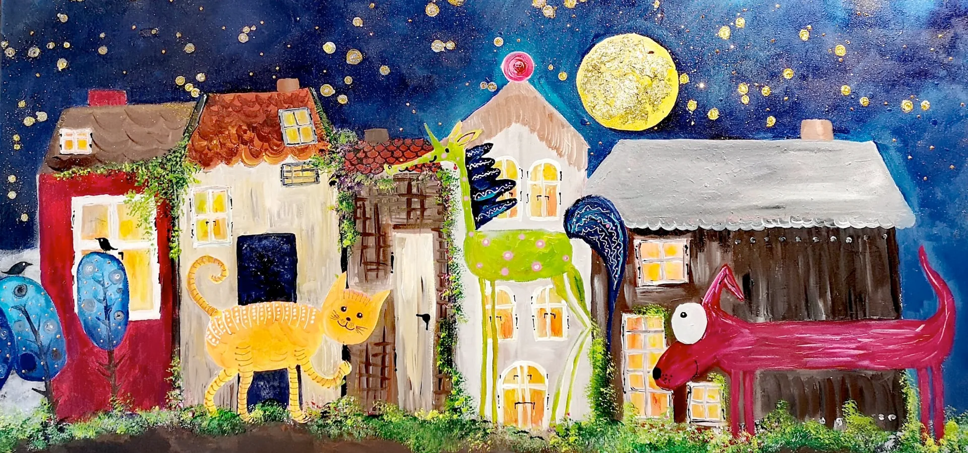 Buntes Gemälde mit Tieren, Häusern und einem Mond bei Nacht.